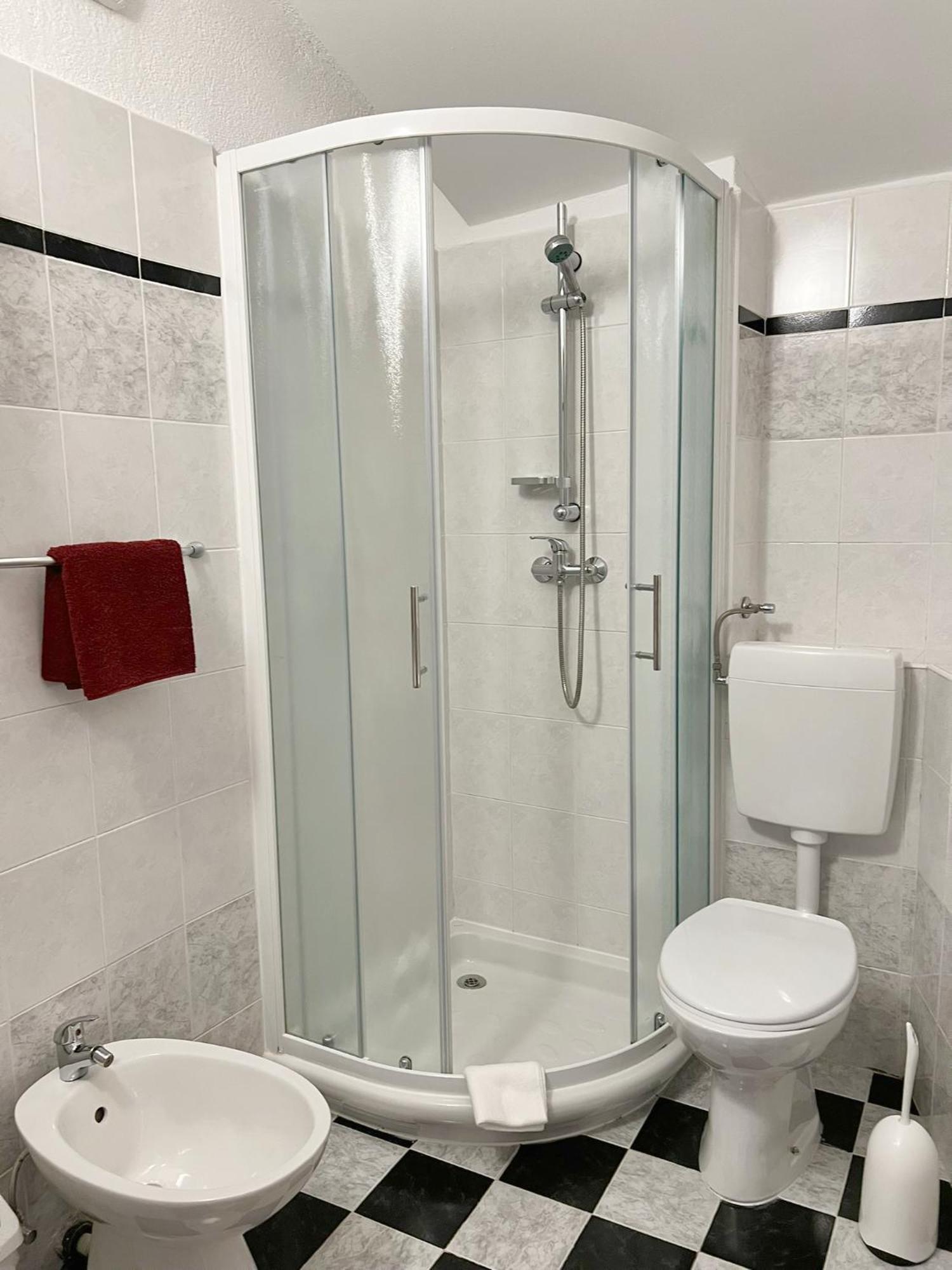Ares Appartement *