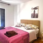 Apartments Ares