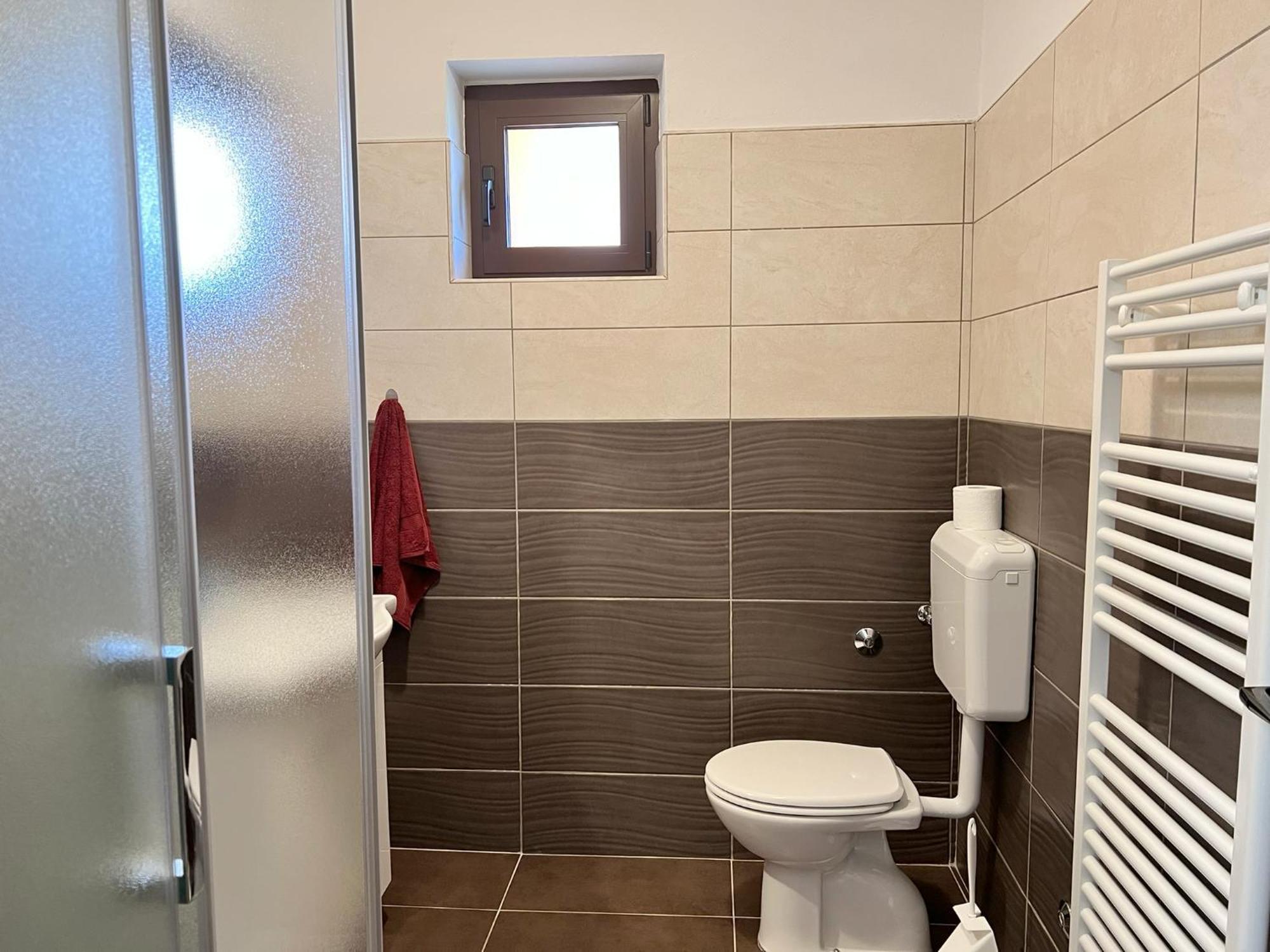Ares Apartman