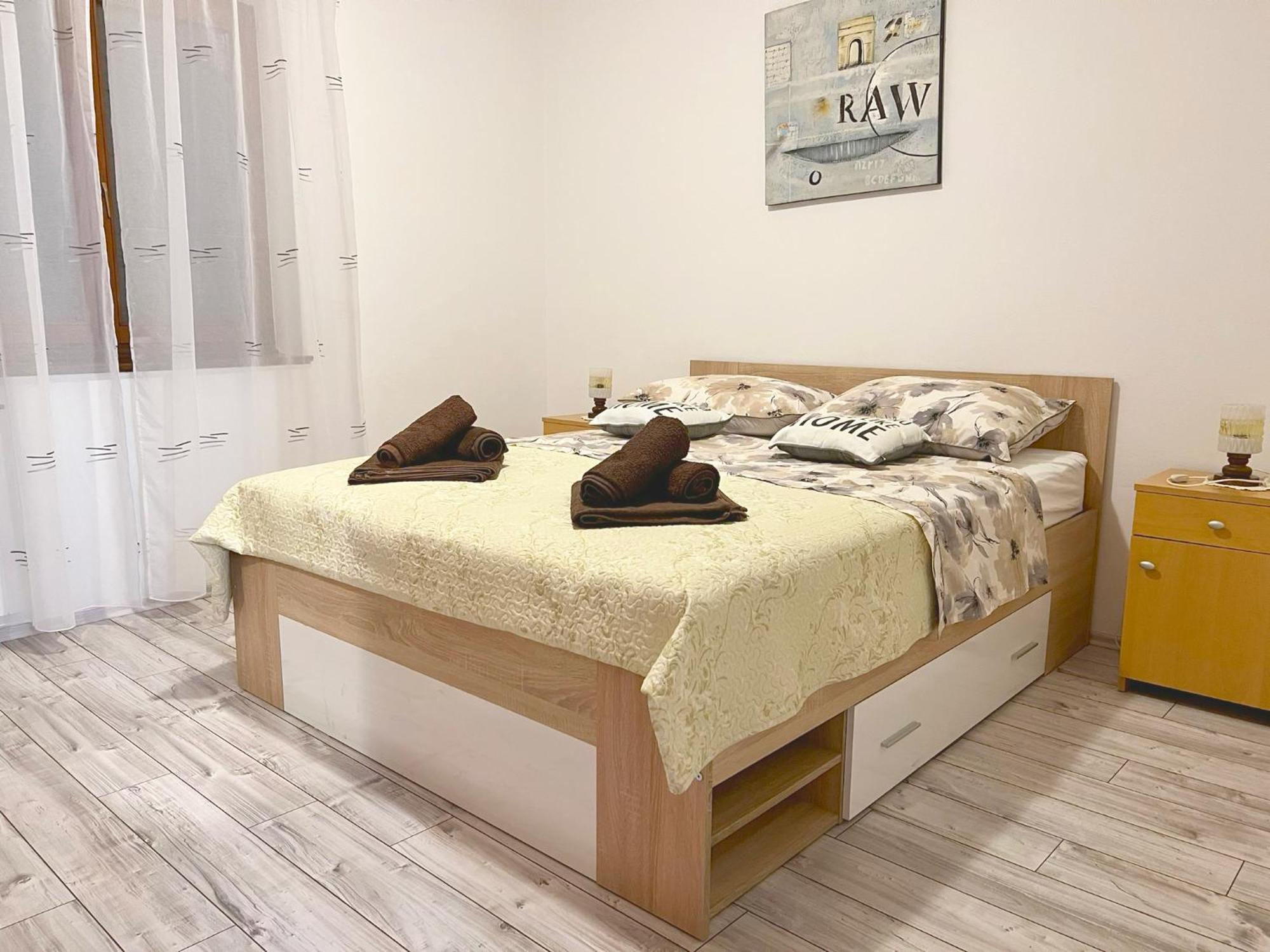 Apartman Ares
