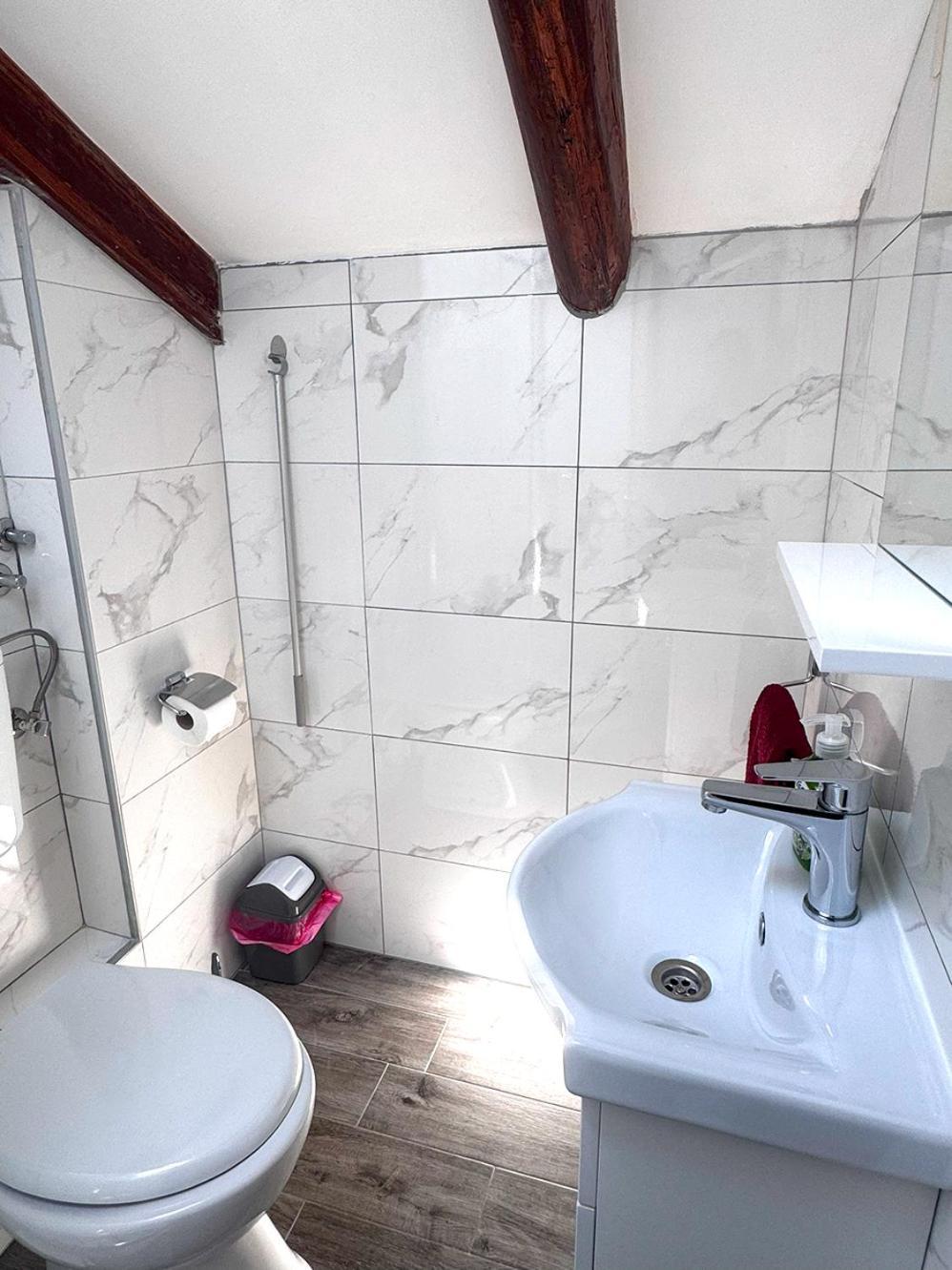 Apartman Ares
