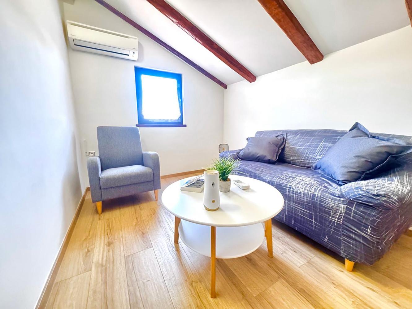 Ares Apartman *
